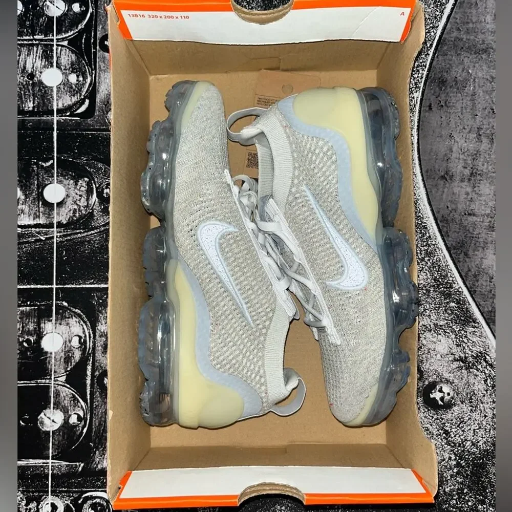 NIB Nike VaporMax